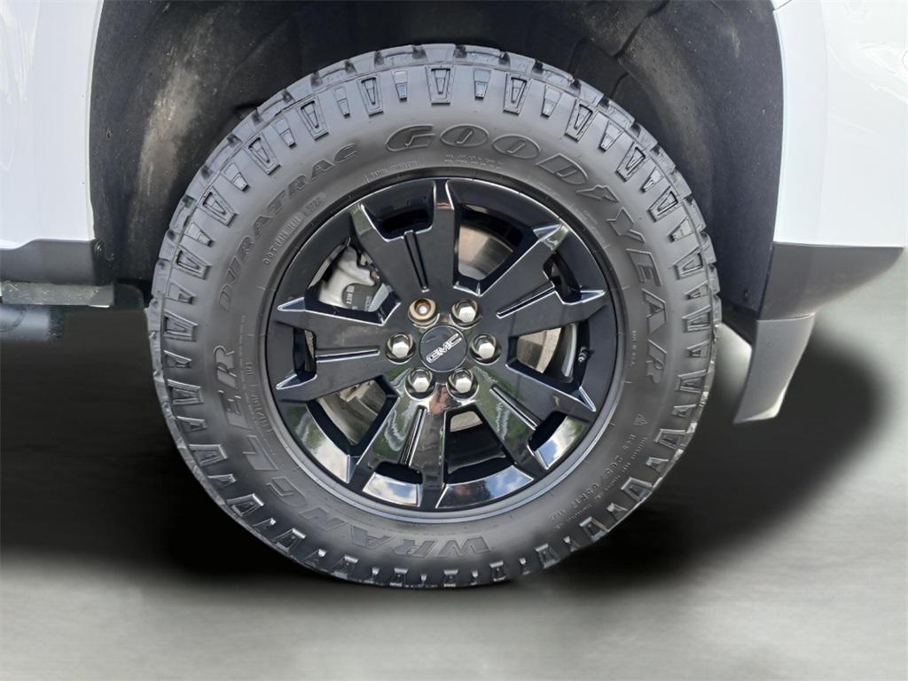 used 2022 GMC Canyon car, priced at $35,525