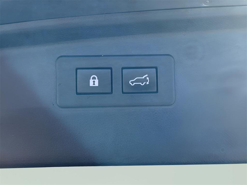 used 2022 Subaru Outback car, priced at $25,921