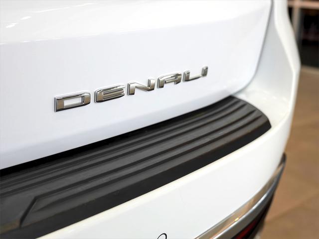used 2024 GMC Yukon XL car, priced at $80,889