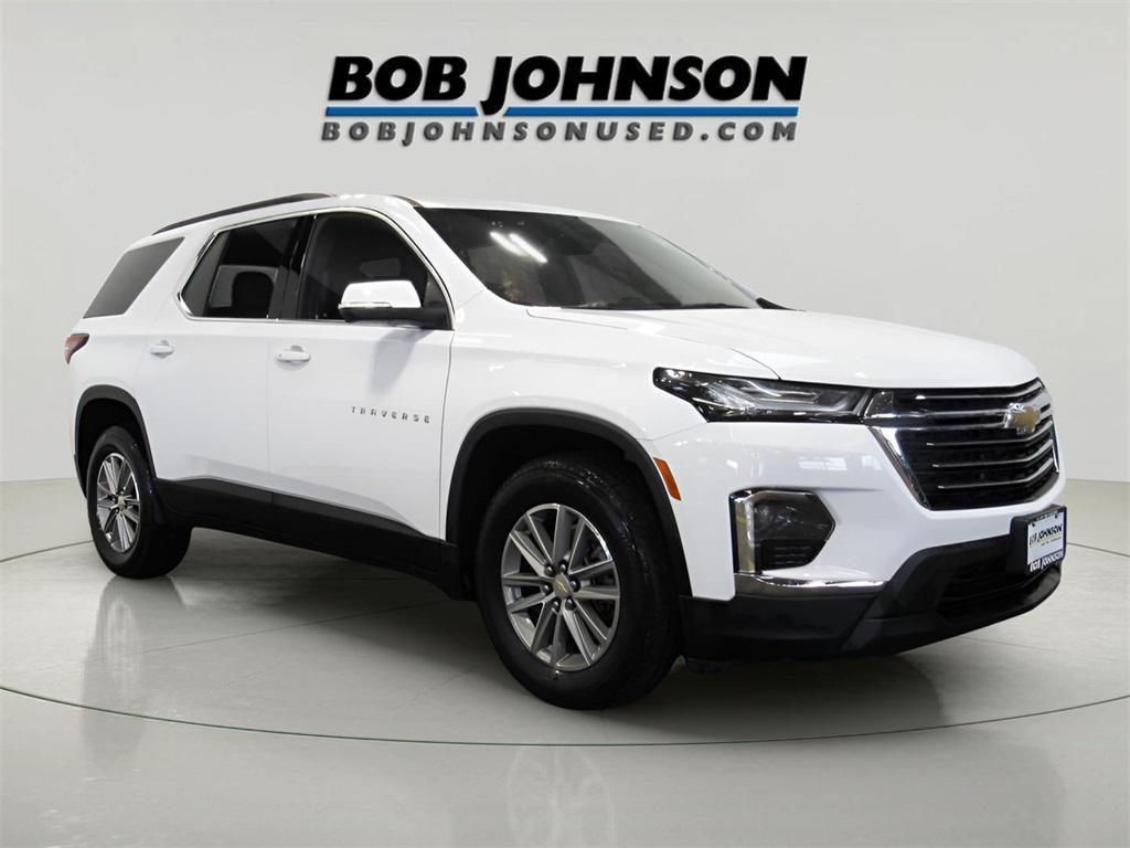 used 2023 Chevrolet Traverse car, priced at $32,703