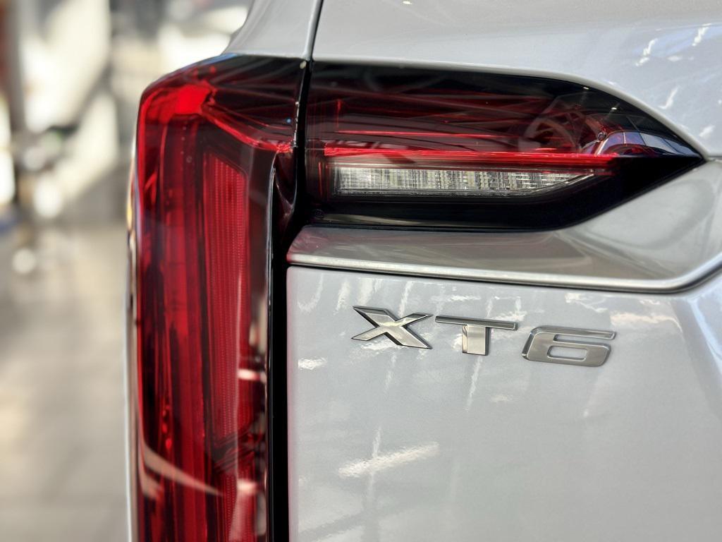 used 2025 Cadillac XT6 car, priced at $49,592