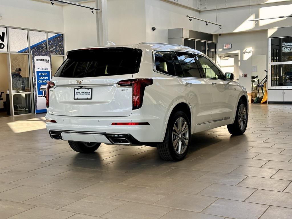 used 2025 Cadillac XT6 car, priced at $49,592