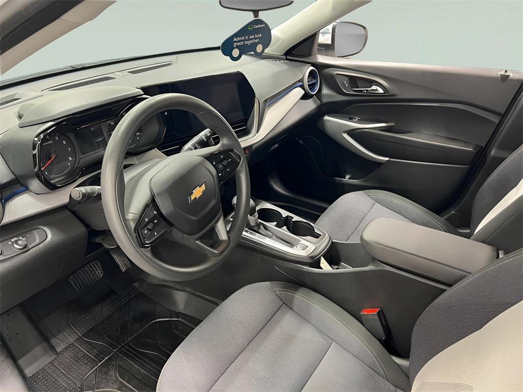 used 2024 Chevrolet Trax car, priced at $19,461