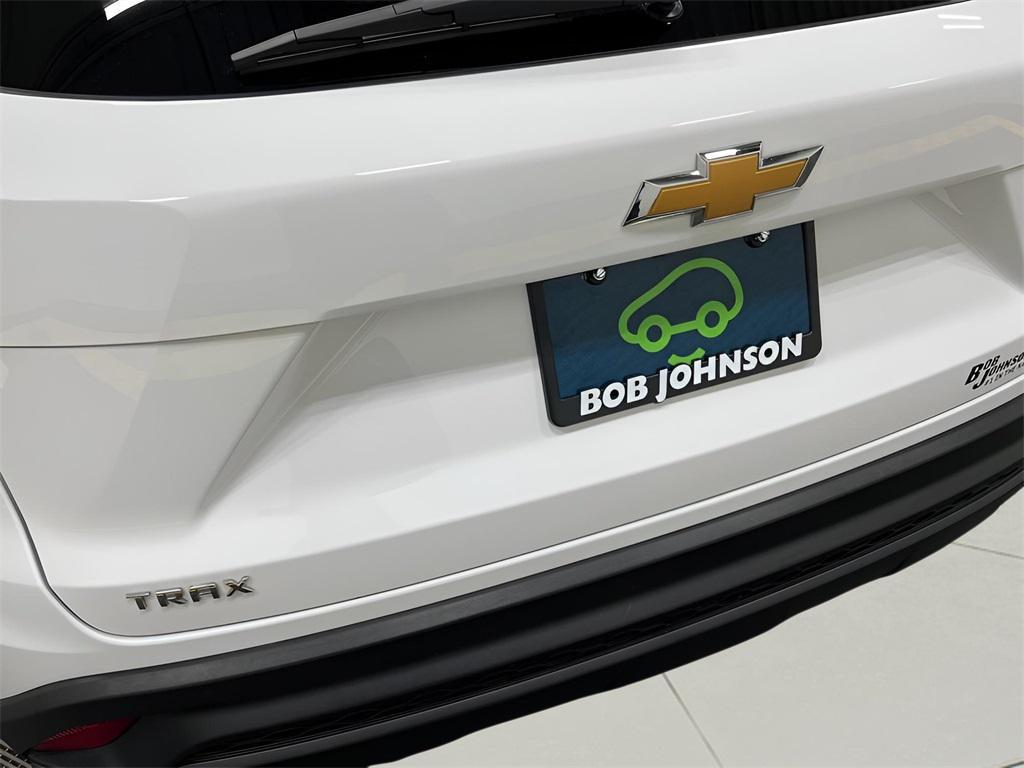 used 2024 Chevrolet Trax car, priced at $19,461