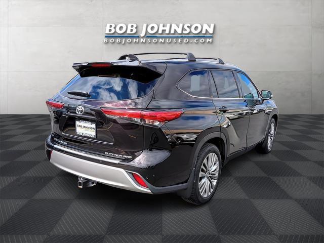 used 2021 Toyota Highlander car, priced at $39,499