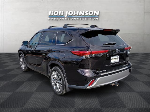 used 2021 Toyota Highlander car, priced at $39,499
