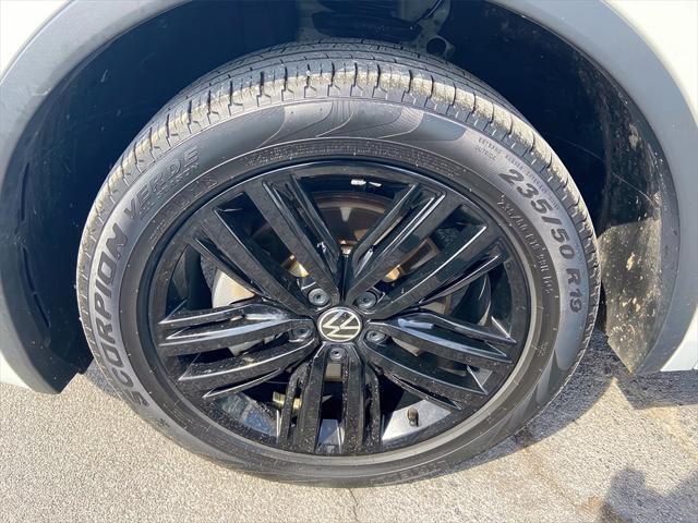 used 2022 Volkswagen Tiguan car, priced at $25,112