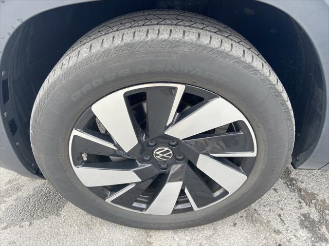 used 2024 Volkswagen Atlas Cross Sport car, priced at $35,889