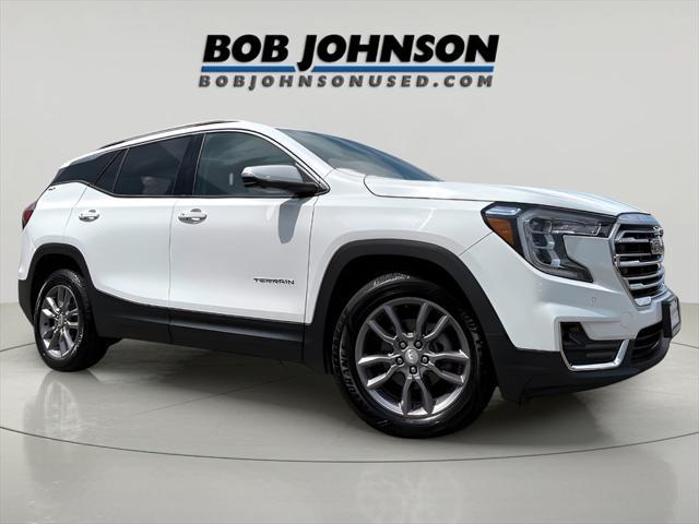 used 2023 GMC Terrain car, priced at $20,595