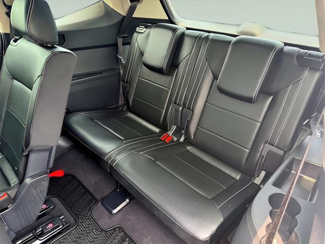 used 2023 Volkswagen Atlas car, priced at $29,999