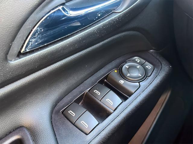 used 2022 Chevrolet Equinox car, priced at $22,430