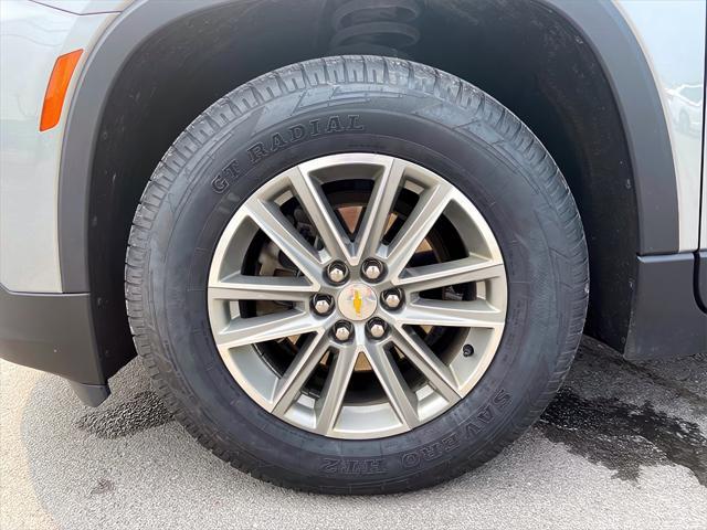 used 2023 Chevrolet Traverse car, priced at $32,822