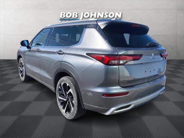 used 2022 Mitsubishi Outlander car, priced at $22,176