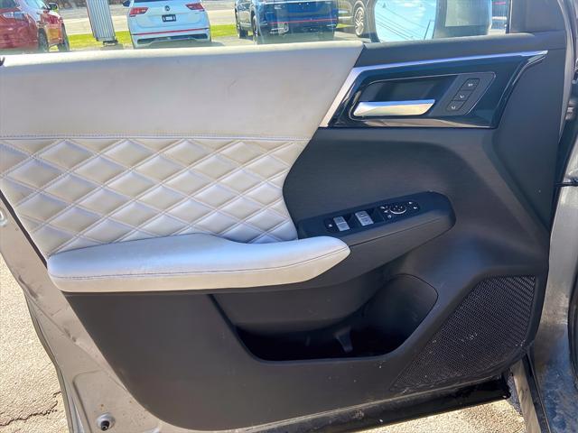 used 2022 Mitsubishi Outlander car, priced at $22,176