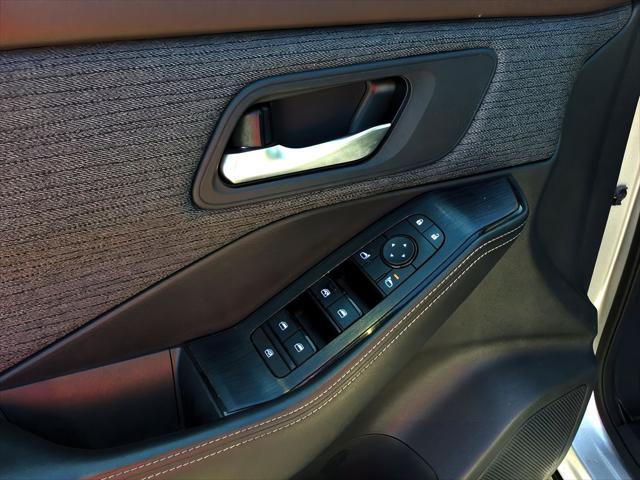 used 2022 Nissan Rogue car, priced at $27,107