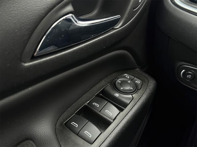 used 2023 Chevrolet Equinox car, priced at $22,909