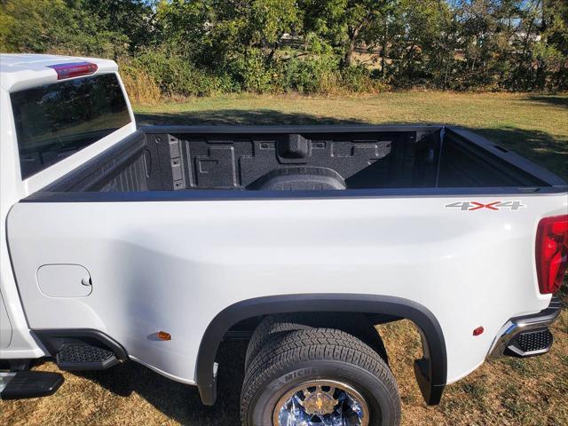 new 2025 Chevrolet Silverado 3500 car, priced at $73,999