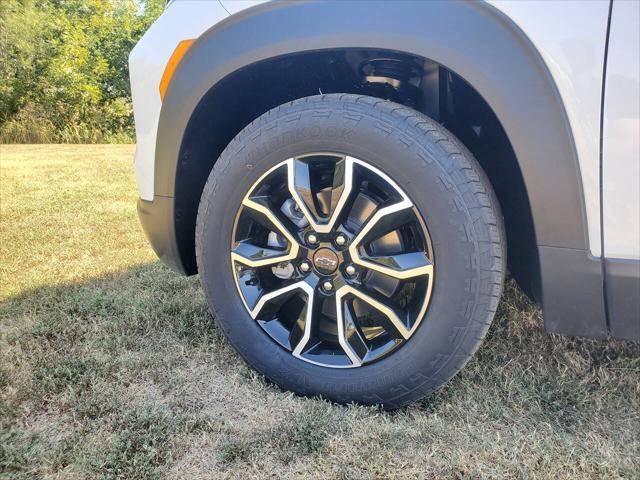 new 2025 Chevrolet TrailBlazer car, priced at $31,796