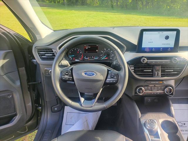 used 2022 Ford Escape car, priced at $22,900