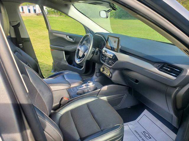 used 2022 Ford Escape car, priced at $22,900