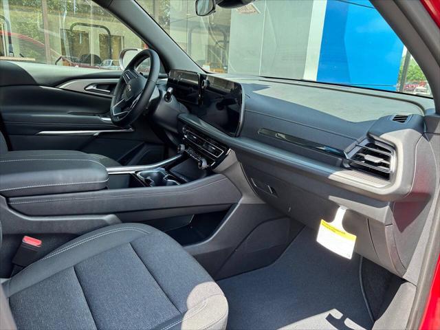 new 2025 Chevrolet Traverse car, priced at $45,690