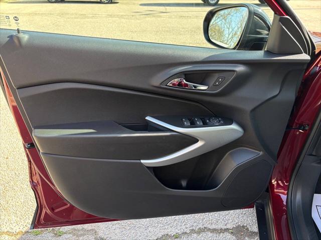 new 2025 Chevrolet Trax car, priced at $24,590