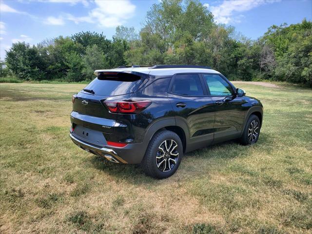 new 2025 Chevrolet TrailBlazer car, priced at $30,955