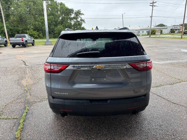 used 2021 Chevrolet Traverse car, priced at $22,490