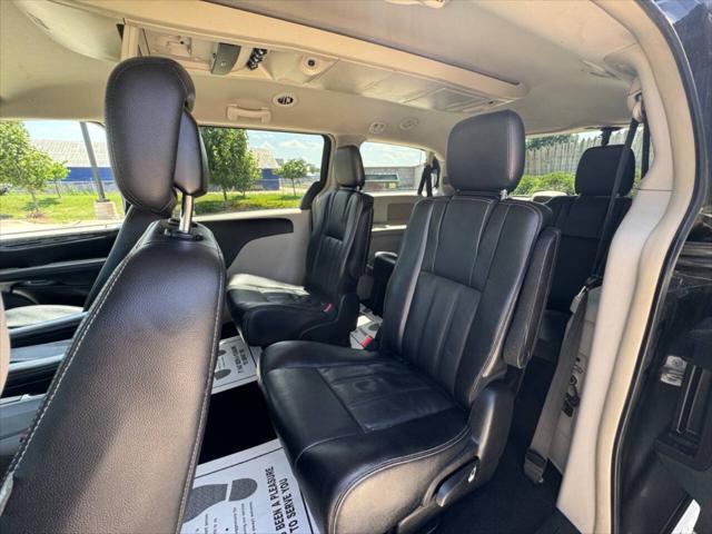 used 2014 Chrysler Town & Country car, priced at $8,995