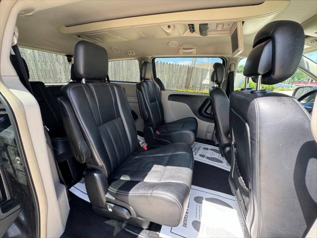 used 2014 Chrysler Town & Country car, priced at $8,995