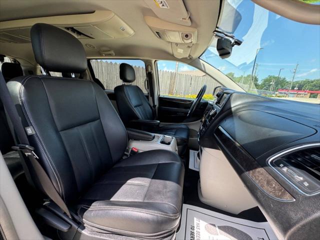 used 2014 Chrysler Town & Country car, priced at $8,995