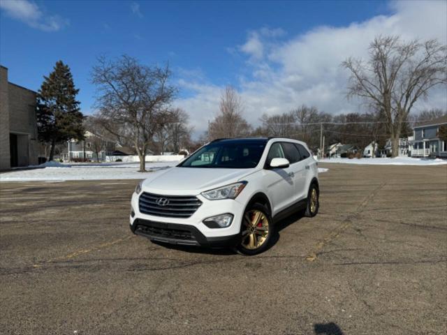 used 2013 Hyundai Santa Fe car, priced at $9,995