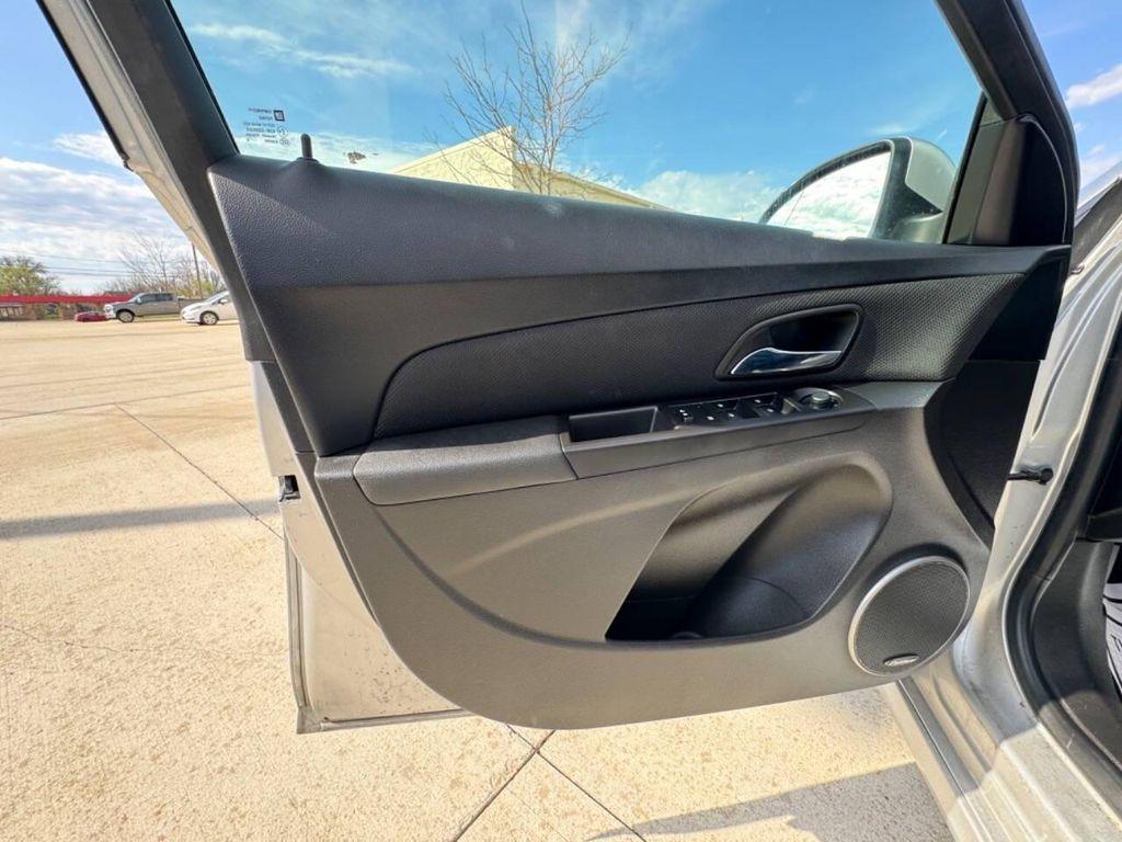 used 2015 Chevrolet Cruze car, priced at $7,995