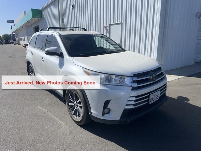 used 2019 Toyota Highlander car, priced at $21,900