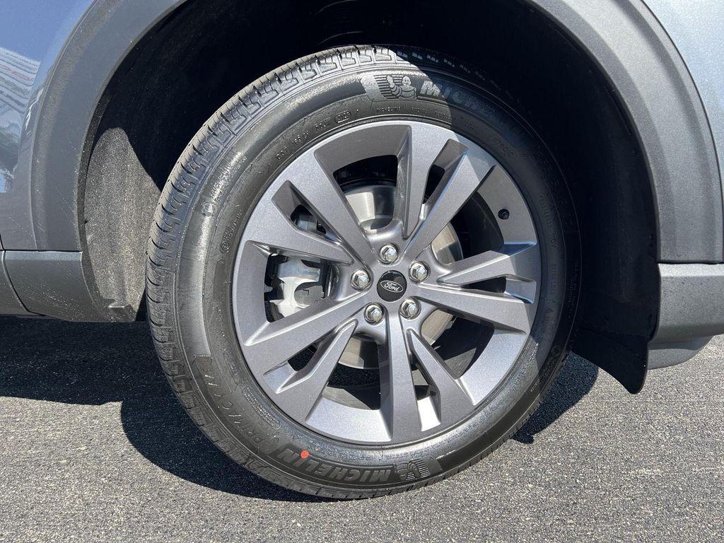 new 2025 Ford Explorer car, priced at $44,895