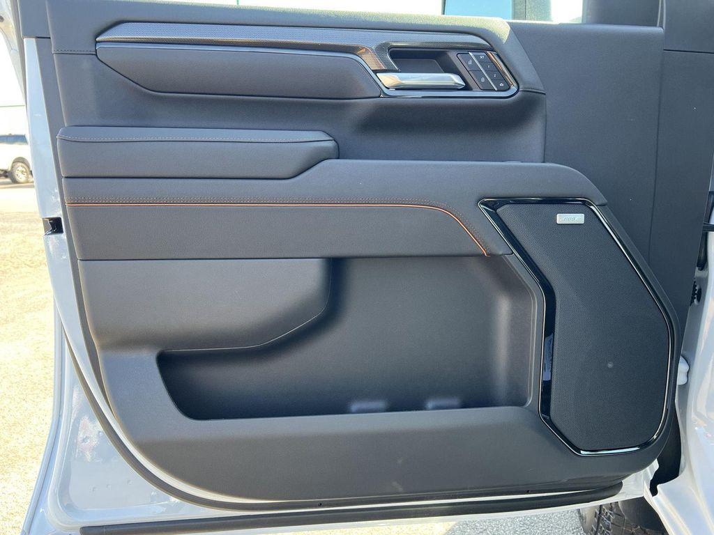 new 2026 GMC Sierra 2500 car, priced at $74,794