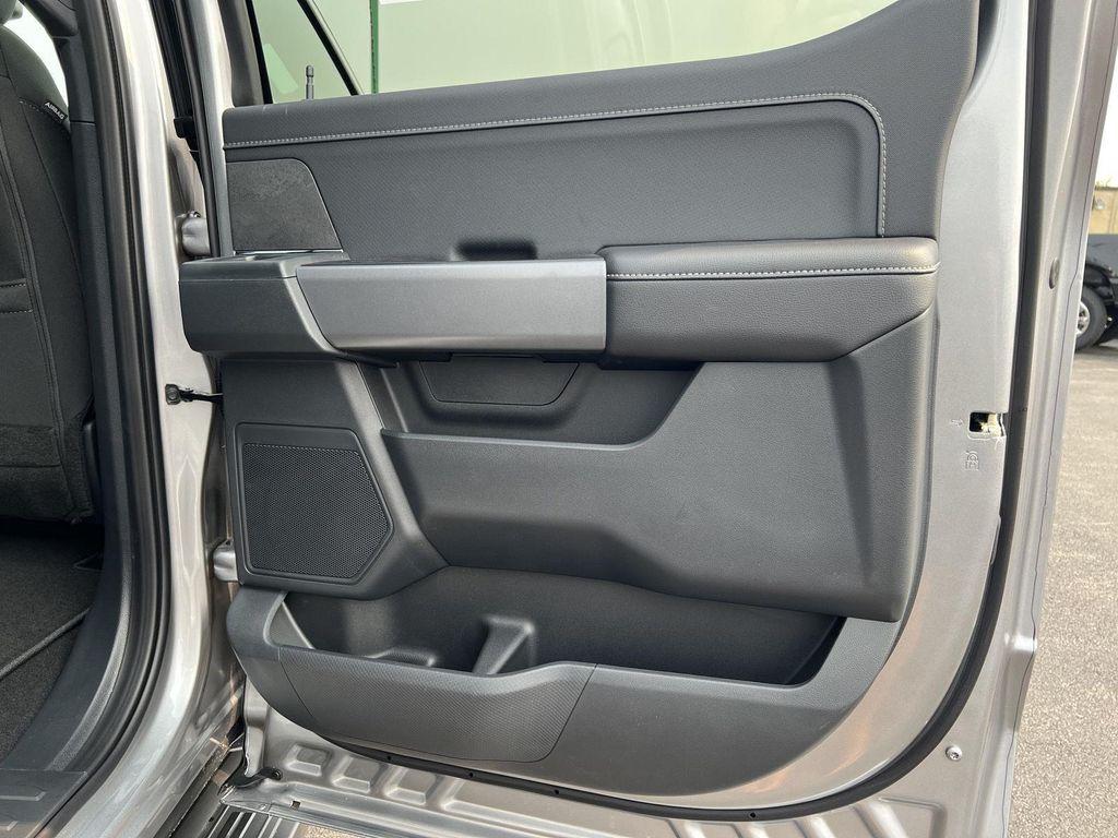 new 2025 Ford F-150 car, priced at $59,164