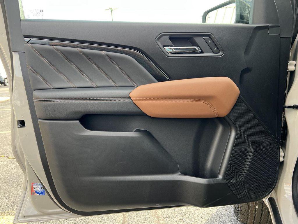 new 2026 GMC Canyon car, priced at $45,874