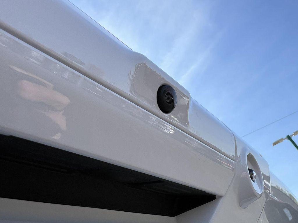 new 2025 Ford F-250 car, priced at $82,872