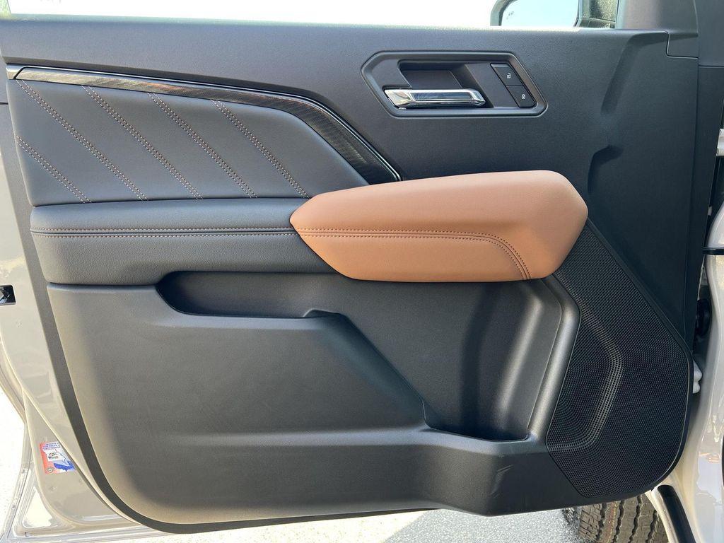 new 2026 GMC Canyon car, priced at $46,306