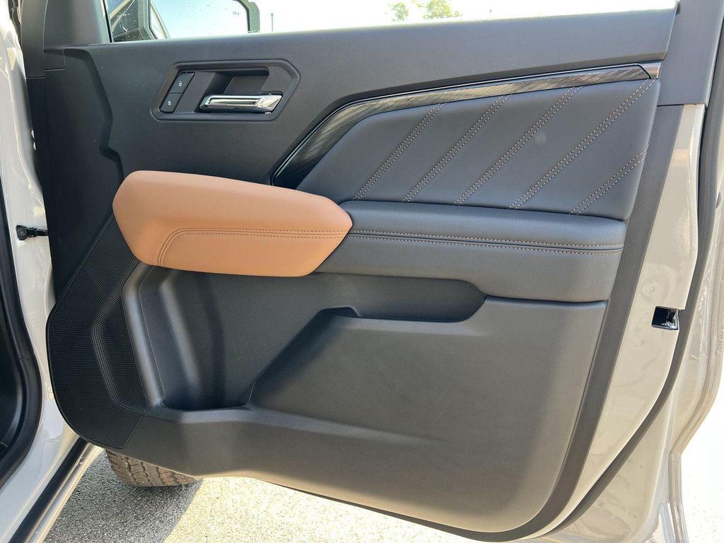 new 2026 GMC Canyon car, priced at $46,306
