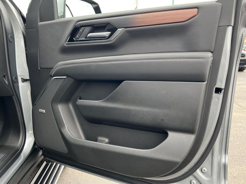 new 2026 GMC Yukon car, priced at $89,335