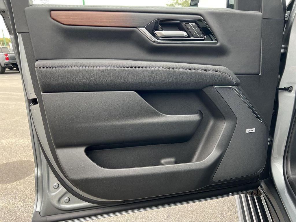 new 2026 GMC Yukon car, priced at $89,335