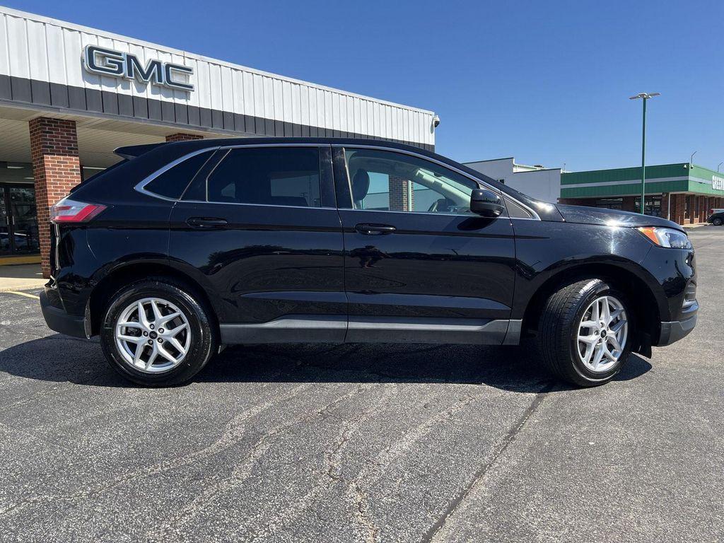 used 2024 Ford Edge car, priced at $23,297