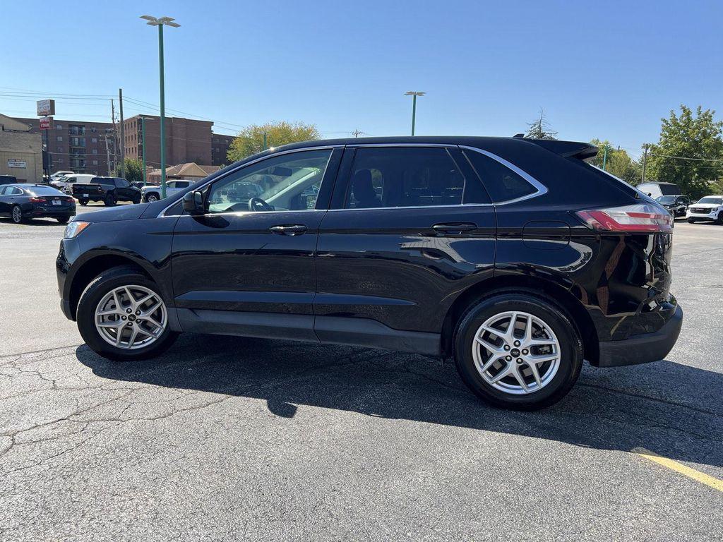 used 2024 Ford Edge car, priced at $23,297