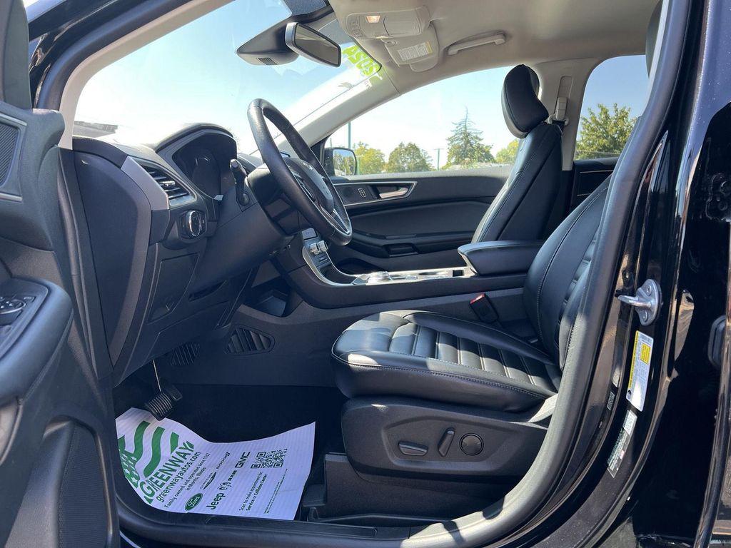 used 2024 Ford Edge car, priced at $23,297