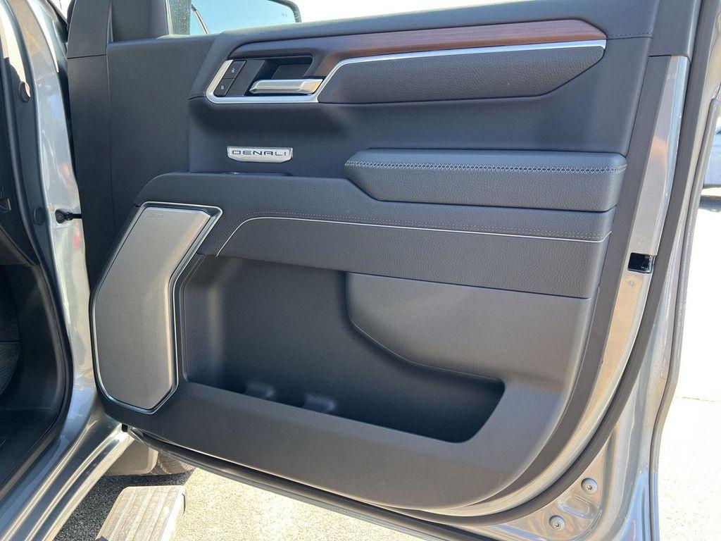 new 2026 GMC Sierra 1500 car, priced at $71,994