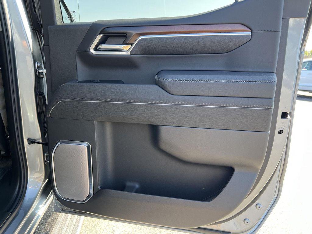 new 2026 GMC Sierra 1500 car, priced at $71,994