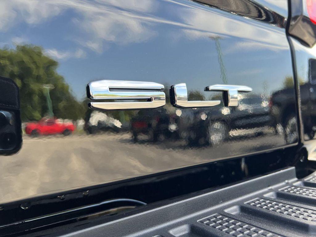 new 2025 GMC Sierra 1500 car, priced at $67,935