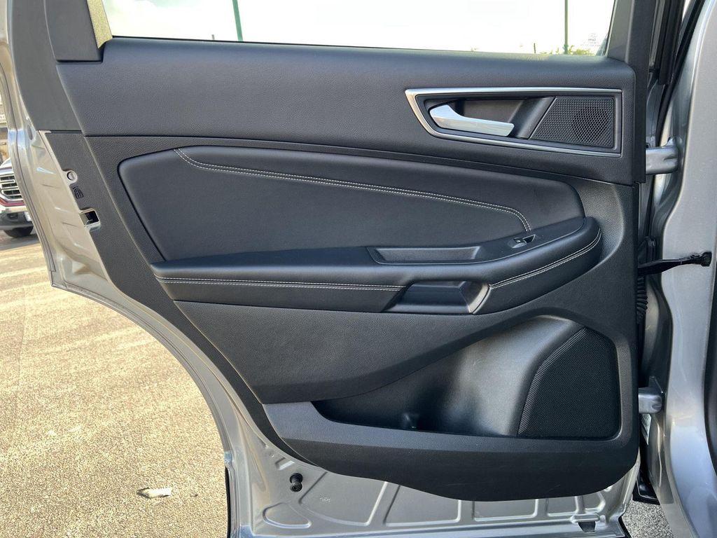 used 2022 Ford Edge car, priced at $23,355